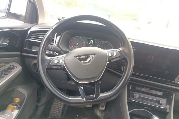 Used Jetta VS5 2019 280TSI Automatic Glory Edition Steering Wheel