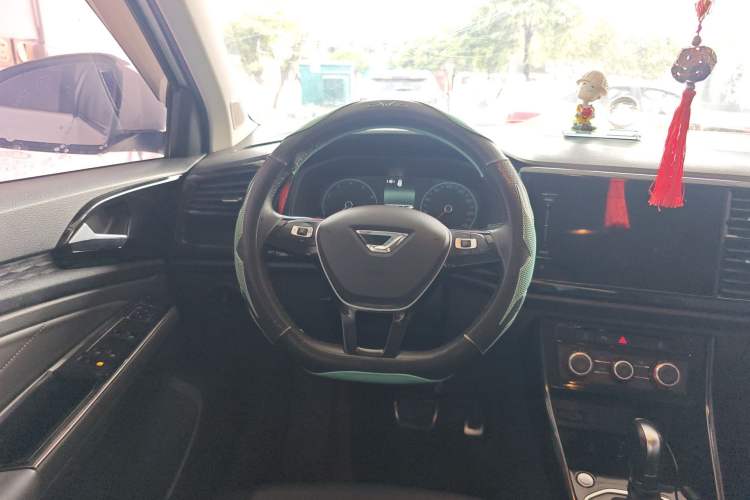 Used Jetta VS5 2019 280TSI Automatic Enjoyment Model Steering Wheel