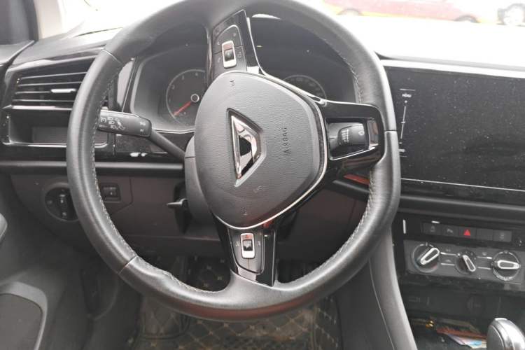 Used Jetta VS5 2019 280TSI Automatic Enjoyment Model Steering Wheel