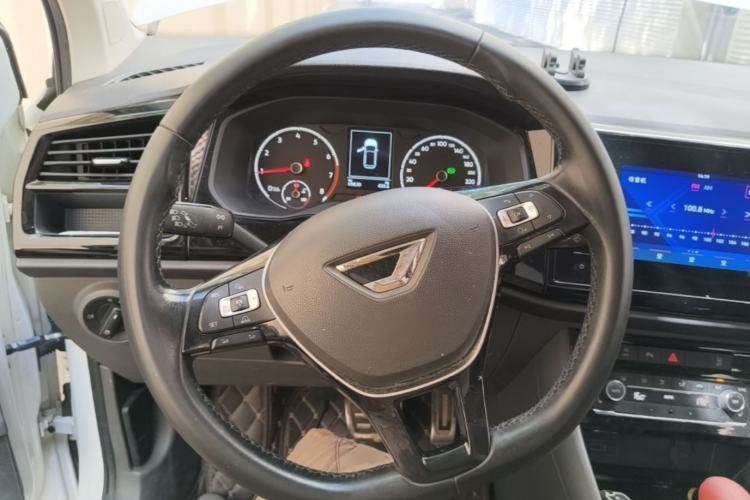 Used Jetta VS5 2019 280TSI Automatic Glory Edition Steering Wheel