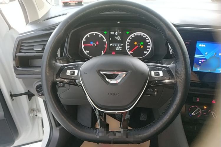 Used Jetta VS5 2019 280TSI Automatic Trend Model Steering Wheel