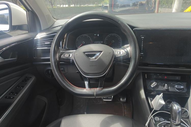 Used Jetta VS5 2019 280TSI Automatic Enjoyment Model Steering Wheel