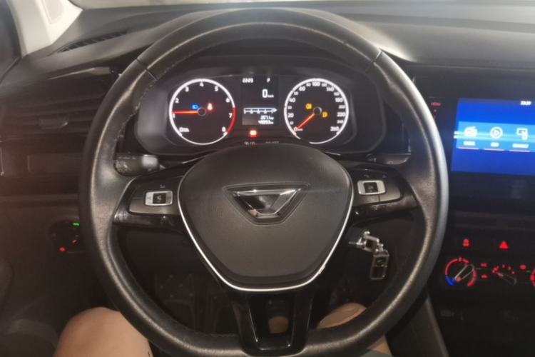 Used Jetta VS5 2019 280TSI Automatic Trend Model Steering Wheel
