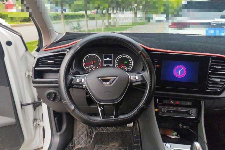 Used Jetta VS5 2019 280TSI Automatic Glory Edition Steering Wheel