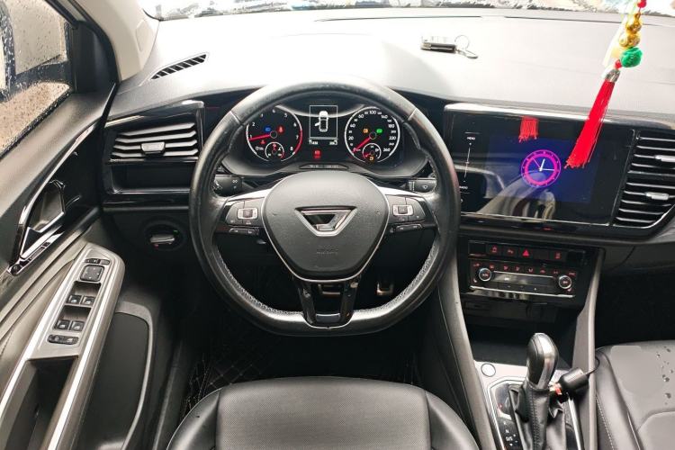 Used Jetta VS5 2019 280TSI Automatic Glory Edition Steering Wheel
