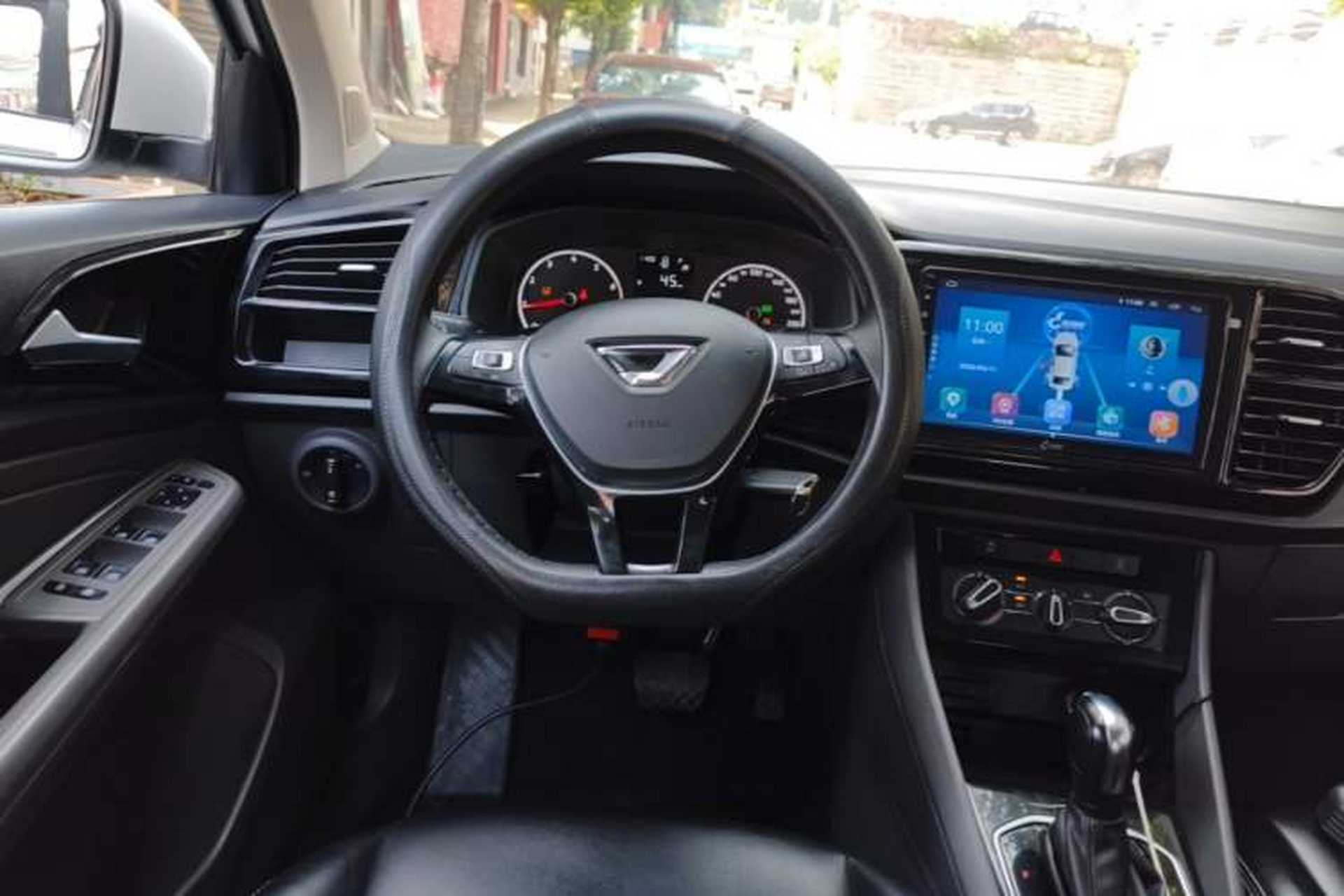 Used Jetta VS5 2019 280TSI Automatic Trend Model Steering Wheel