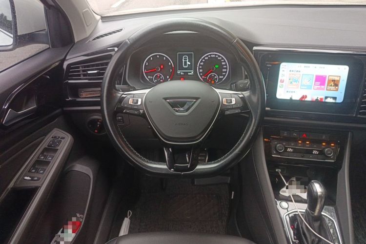 Used Jetta VS5 2019 280TSI Automatic Glory Edition Steering Wheel