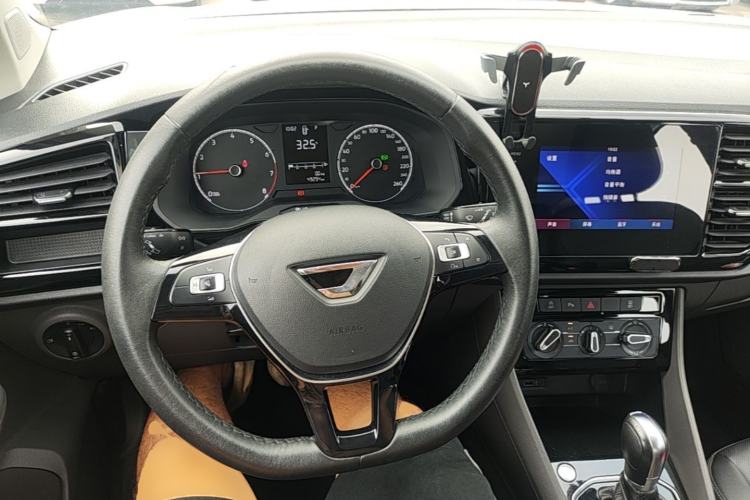 Used Jetta VS5 2019 280TSI Automatic Enjoyment Model Steering Wheel