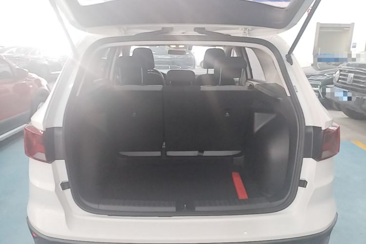 Used Jetta VS5 2019 280TSI Automatic Trend Model Trunk