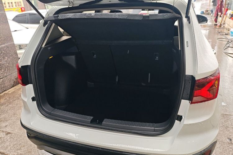 Used Jetta VS5 2019 280TSI Automatic Glory Edition Trunk