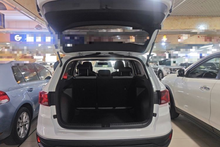 Used Jetta VS5 2019 280TSI Manual Entry-Level Model Trunk