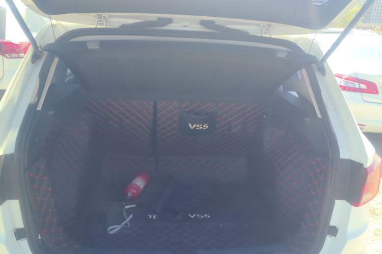 Used Jetta VS5 2019 280TSI Automatic Glory Edition Trunk