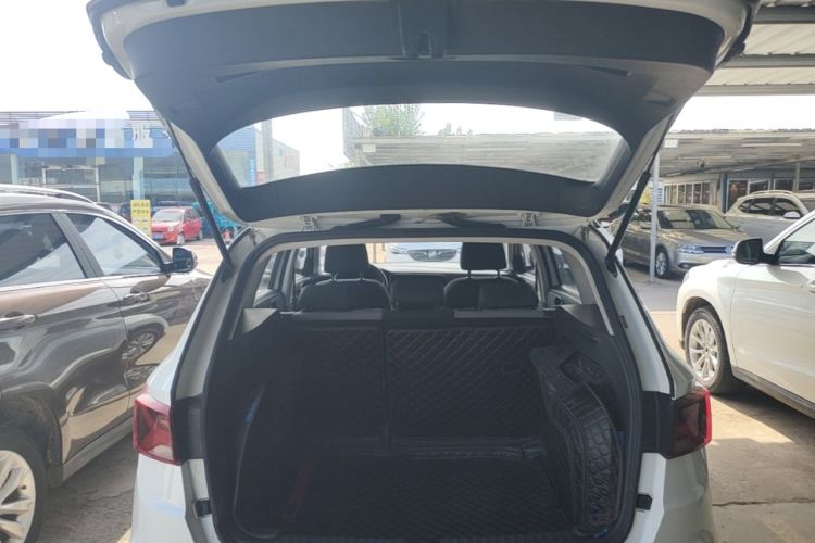 Used Jetta VS5 2019 280TSI Manual Entry-Level Model Trunk