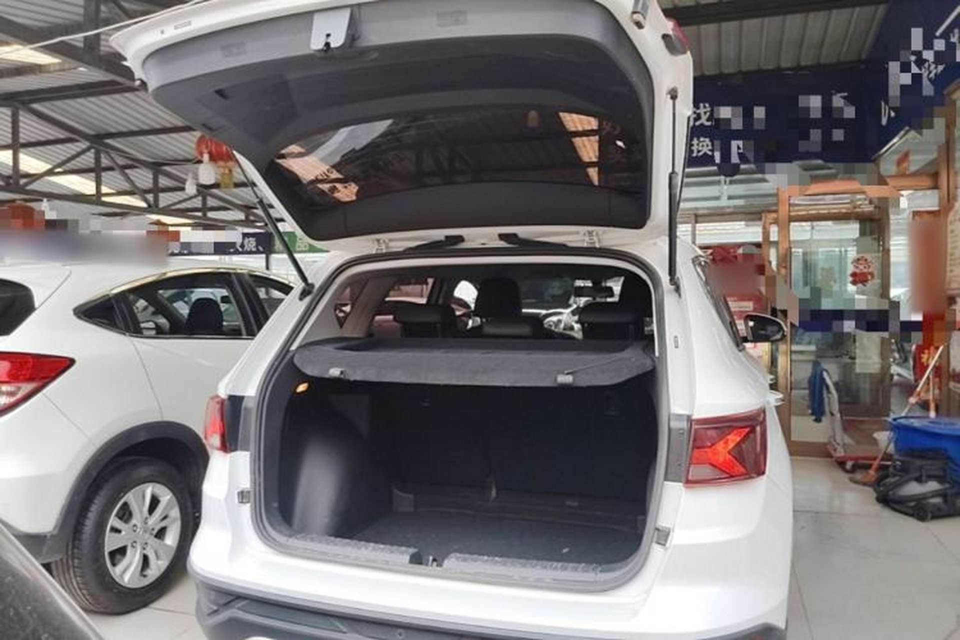 Used Jetta VS5 2019 280TSI Manual Enjoyment Model Trunk