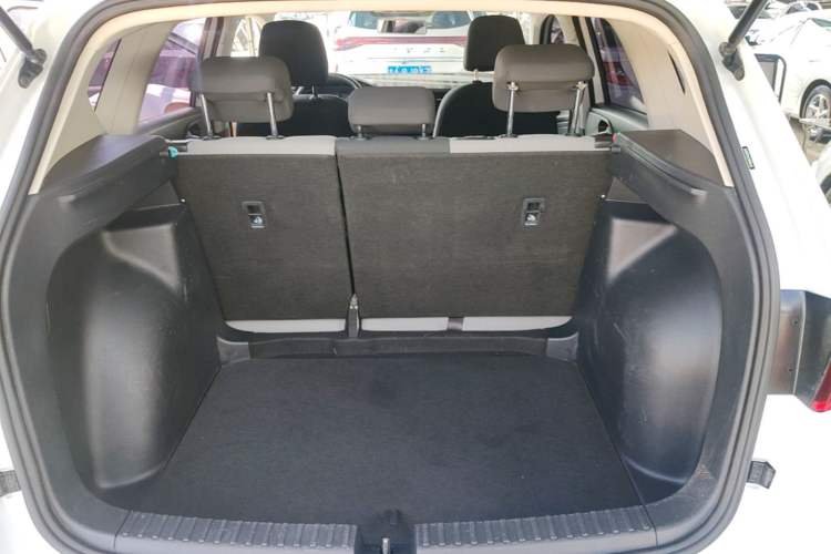 Used Jetta VS5 2019 280TSI Automatic Trend Model Trunk