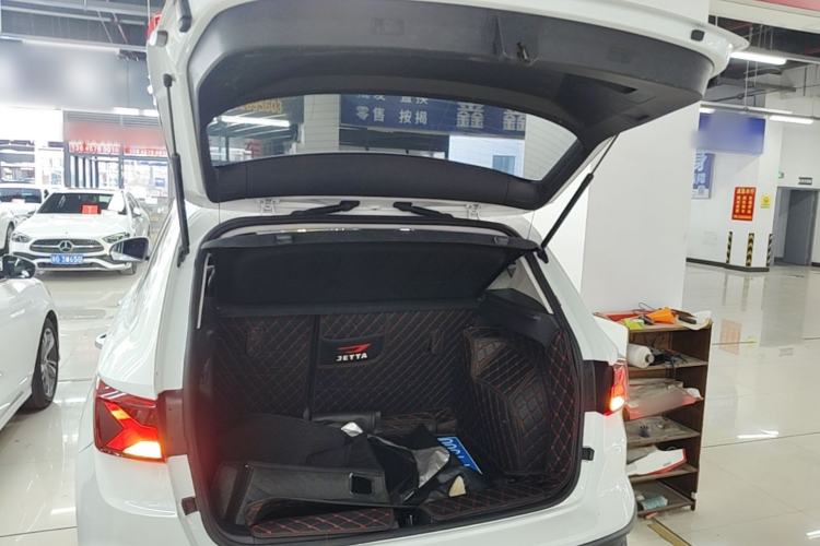 Used Jetta VS5 2019 280TSI Automatic Glory Edition Trunk