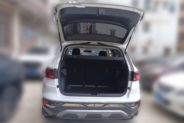 Used Jetta VS5 2019 280TSI Automatic Trend Model Trunk