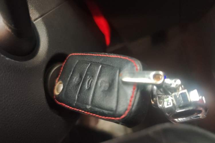 Used Jetta VS5 2019 280TSI Automatic Trend Model Vehicle Key