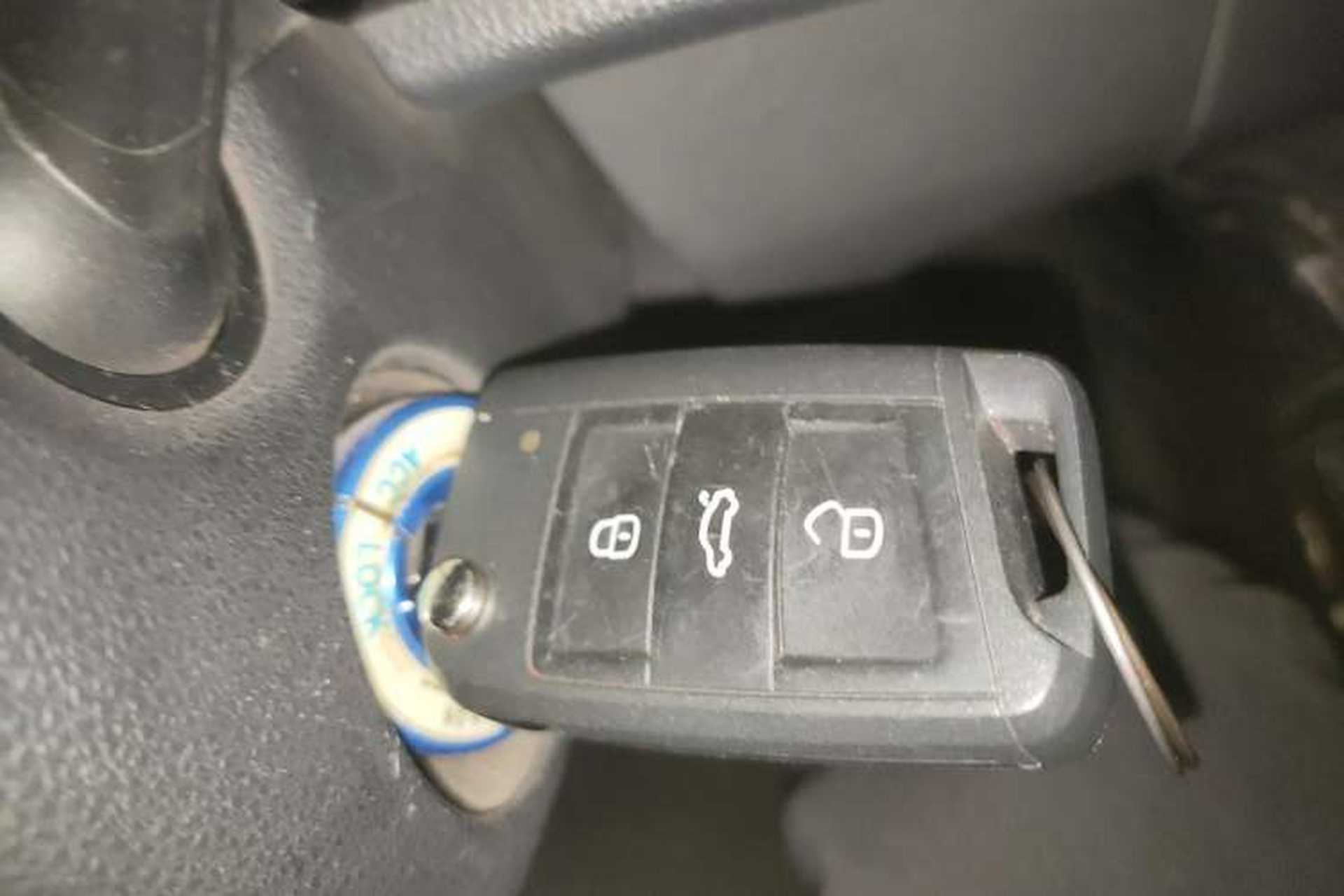 Used Jetta VS5 2019 280TSI Manual Entry-Level Model Vehicle Key