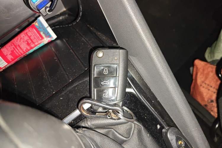 Used Jetta VS5 2019 280TSI Automatic Enjoyment Model Vehicle Key