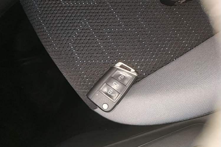 Used Jetta VS5 2019 280TSI Automatic Trend Model Vehicle Key
