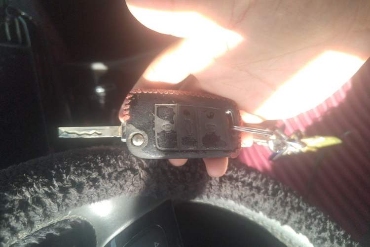 Used Jetta VS5 2019 280TSI Automatic Trend Model Vehicle Key