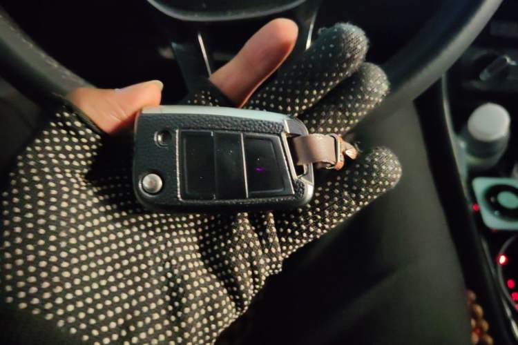 Used Jetta VS5 2019 280TSI Automatic Enjoyment Model Vehicle Key