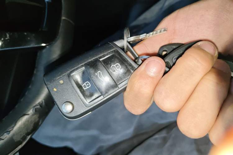 Used Jetta VS5 2019 280TSI Automatic Enjoyment Model Vehicle Key