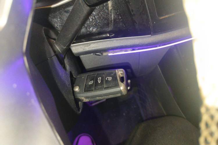 Used Jetta VS5 2019 280TSI Automatic Trend Model Vehicle Key