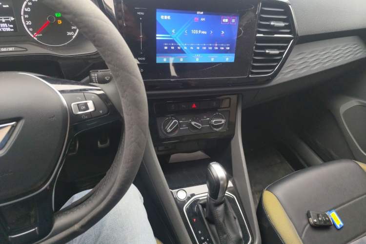 Used Jetta VS5 2019 280TSI Automatic Enjoyment Model Audio And AC Panel