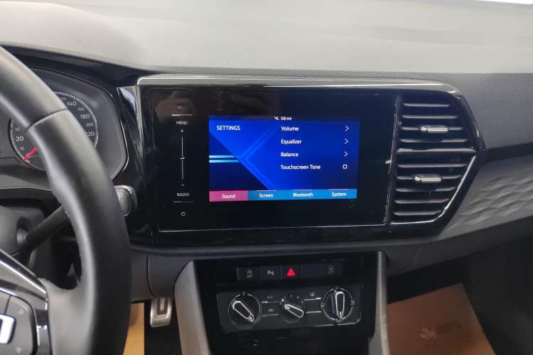 Used Jetta VS5 2019 280TSI Automatic Enjoyment Model Audio And AC Panel