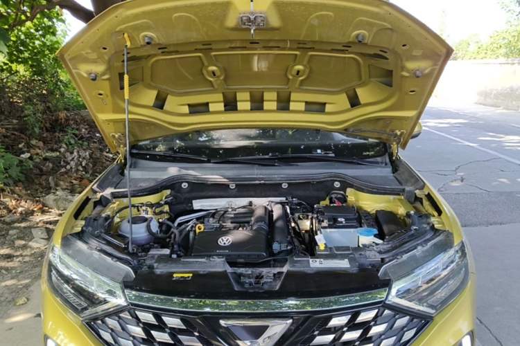 Used Jetta VS5 2019 280TSI Automatic Enjoyment Model Engine Bay