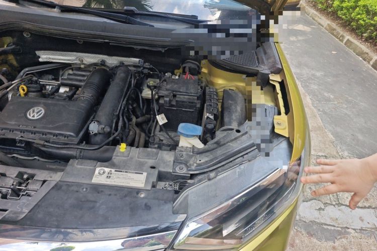 Used Jetta VS5 2019 280TSI Automatic Glory Edition Engine Bay Left