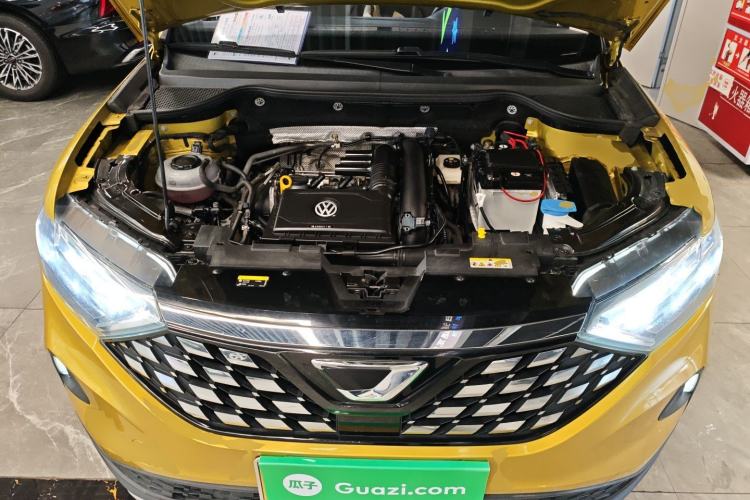 Used Jetta VS5 2019 280TSI Automatic Glory Edition Engine Bay