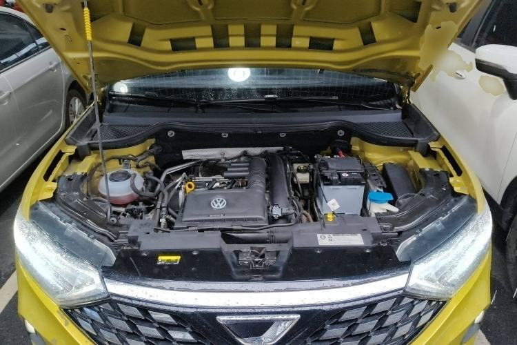 Used Jetta VS5 2019 280TSI Automatic Glory Edition Engine Bay