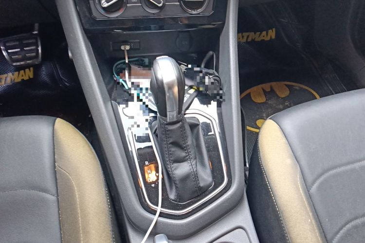 Used Jetta VS5 2019 280TSI Automatic Enjoyment Model Gear Lever