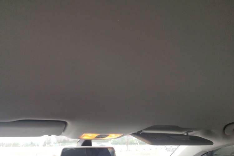 Used Jetta VS5 2019 280TSI Automatic Enjoyment Model Headliner