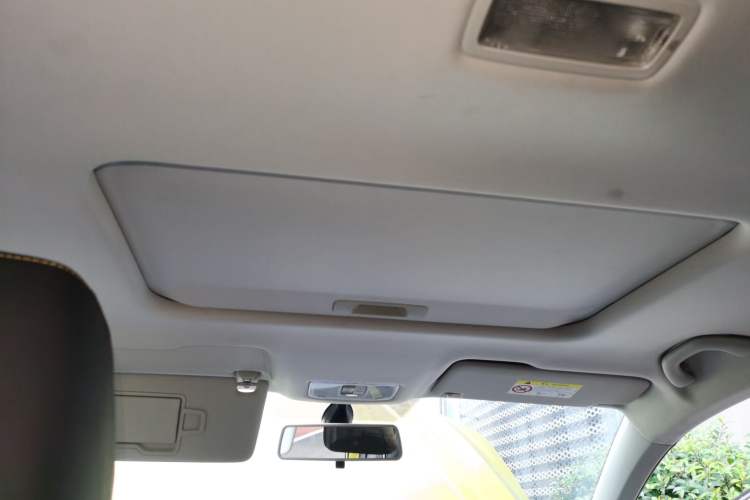 Used Jetta VS5 2019 280TSI Automatic Glory Edition Headliner