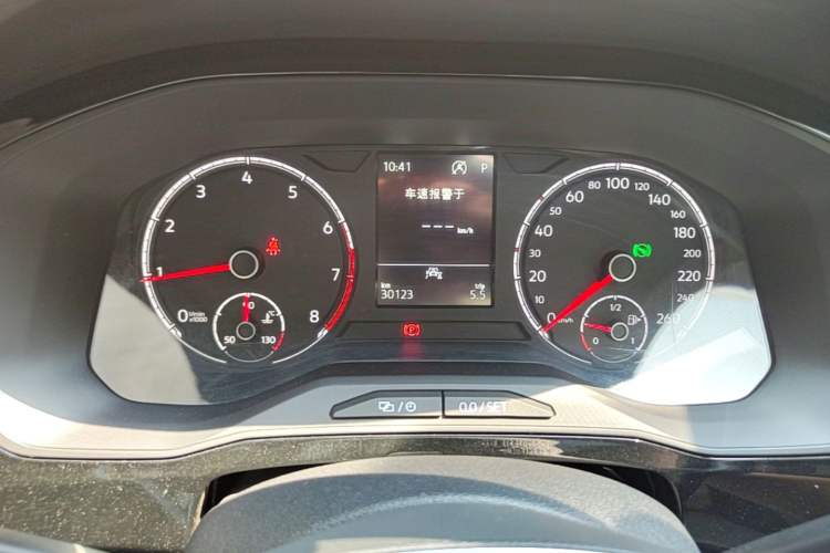 Used Jetta VS5 2019 280TSI Automatic Glory Edition Instrument Cluster