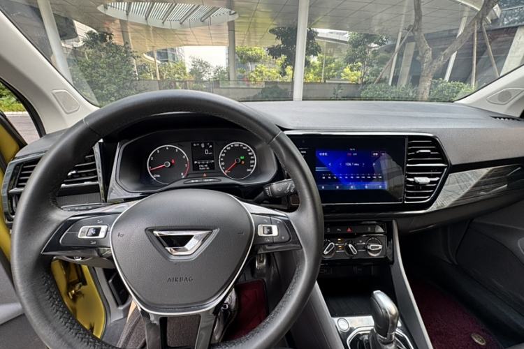 Used Jetta VS5 2019 280TSI Automatic Enjoyment Model Interior 2