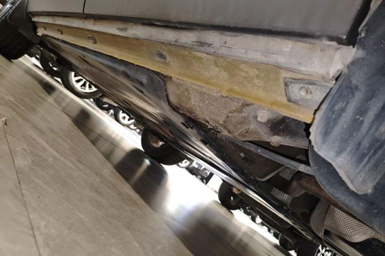 Used Jetta VS5 2019 280TSI Automatic Glory Edition Left Side Sill