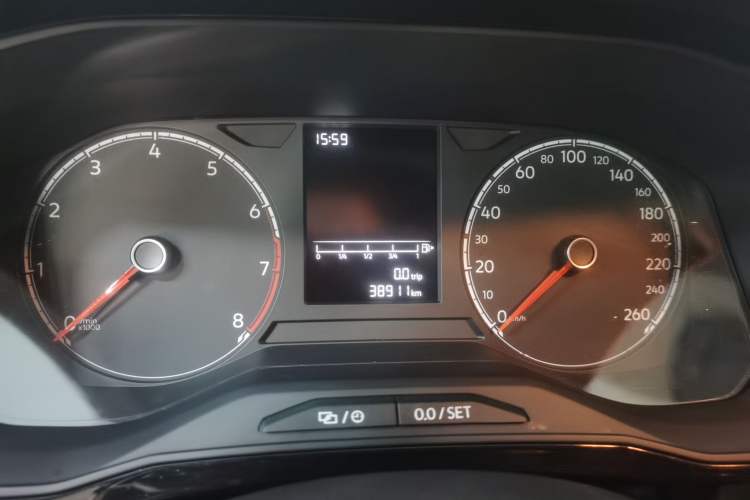 Used Jetta VS5 2019 280TSI Automatic Enjoyment Model Odometer Close Up