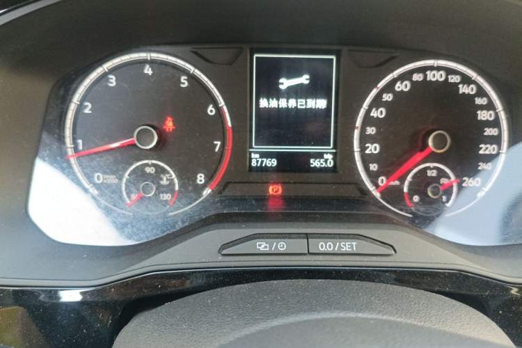 Used Jetta VS5 2019 280TSI Automatic Glory Edition Odometer Close Up