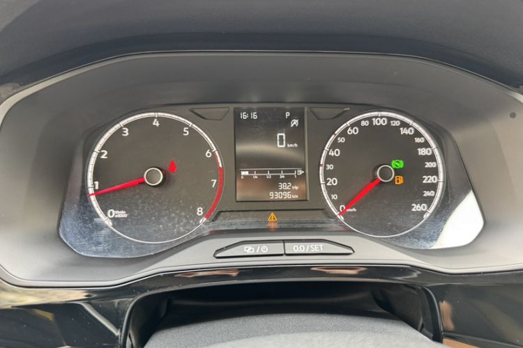 Used Jetta VS5 2019 280TSI Automatic Enjoyment Model Odometer Close Up