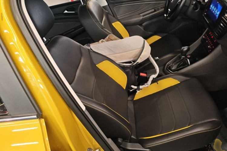 Used Jetta VS5 2019 280TSI Automatic Glory Edition Right Front Seat