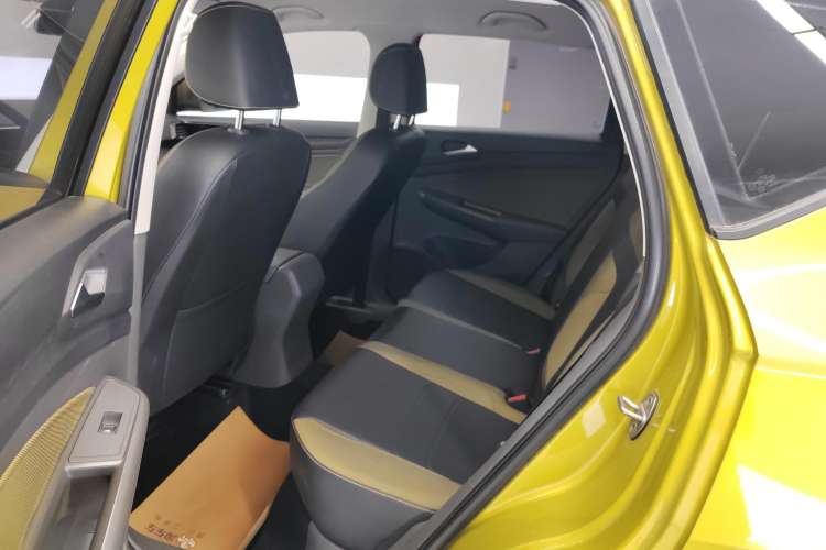 Used Jetta VS5 2019 280TSI Automatic Enjoyment Model Right Rear Seat