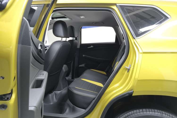 Used Jetta VS5 2019 280TSI Automatic Glory Edition Right Rear Seat