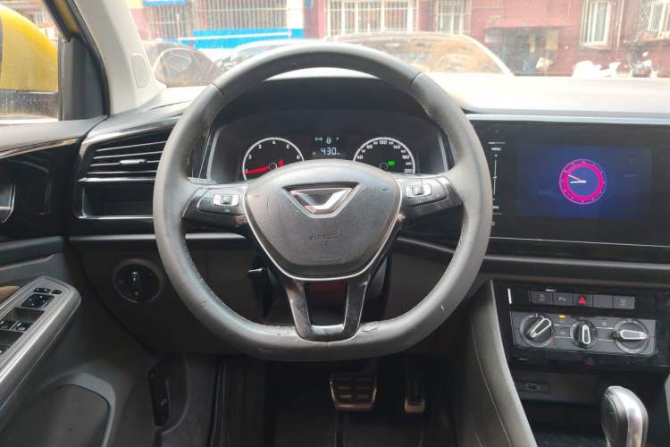 Used Jetta VS5 2019 280TSI Automatic Enjoyment Model Steering Wheel