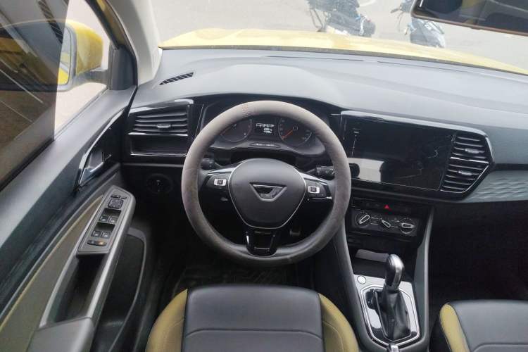 Used Jetta VS5 2019 280TSI Automatic Enjoyment Model Steering Wheel