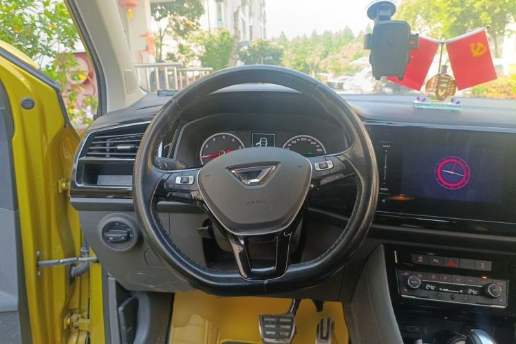 Used Jetta VS5 2019 280TSI Automatic Glory Edition Steering Wheel